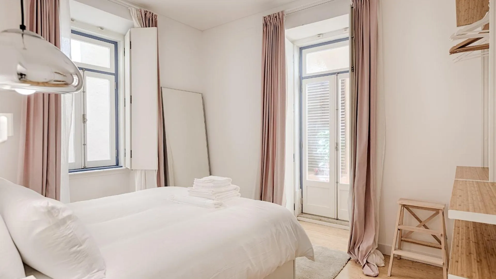 Romantic Gem In Alfama Lisboa شقة